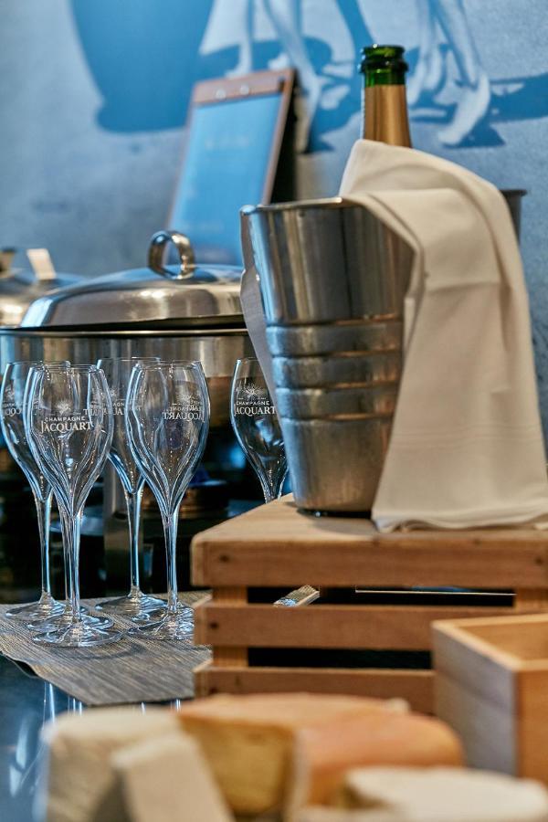 Hotel Chateau Des Tourelles - Relais Thalasso & Spa Pornichet Zewnętrze zdjęcie